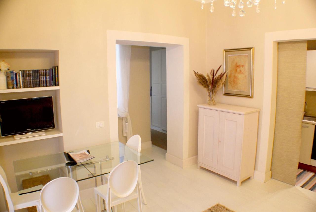 White Florence Suite Luaran gambar