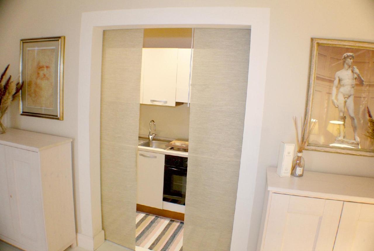 White Florence Suite Luaran gambar