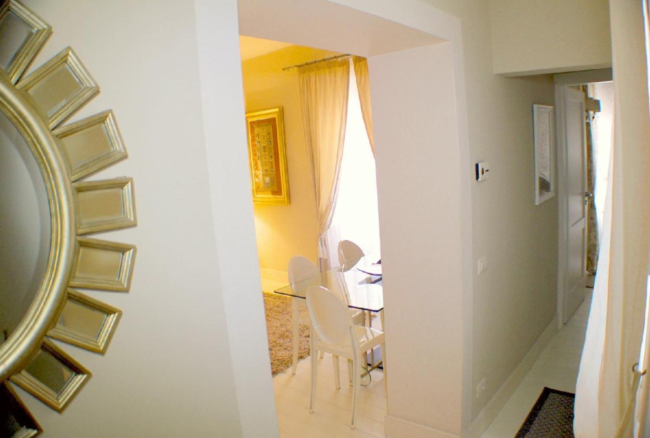 White Florence Suite Luaran gambar